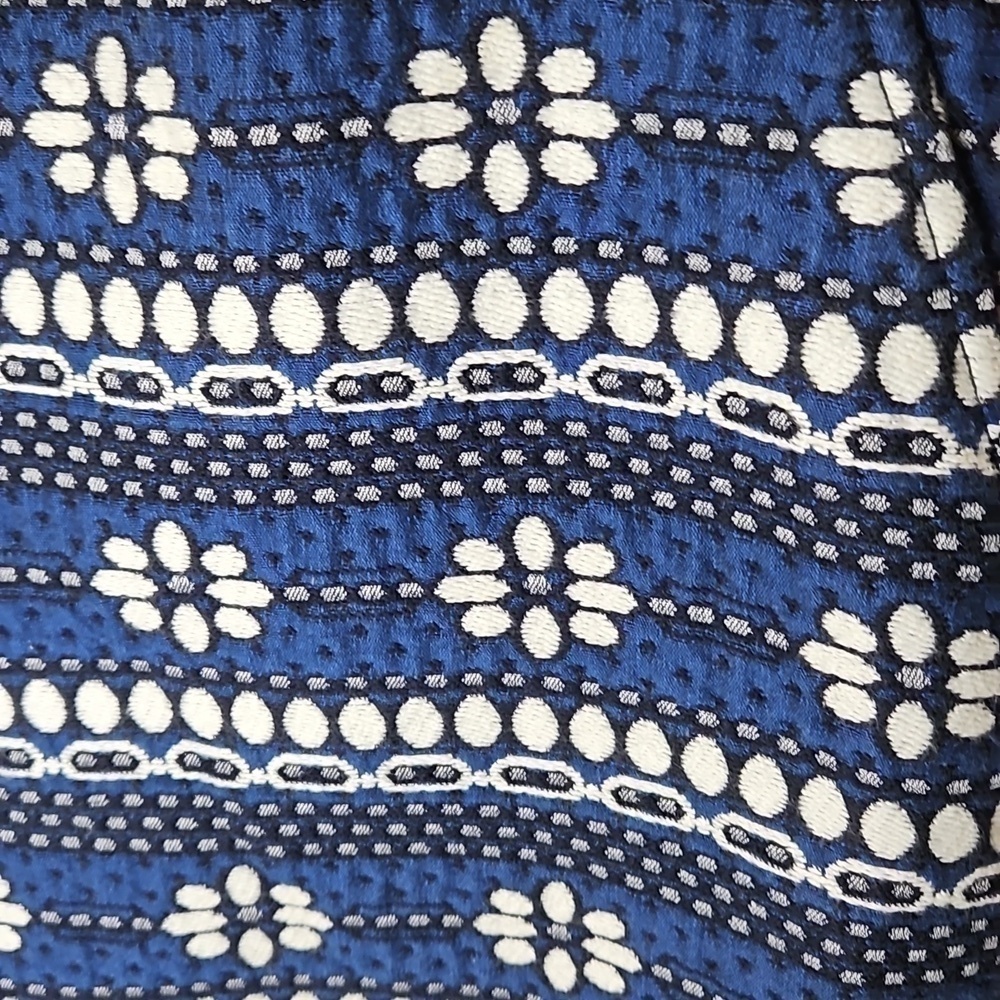 J. Crew Navy/White Floral Jacquard Mini Skirt Style 07835 Size 4 - Picture 3 of 7